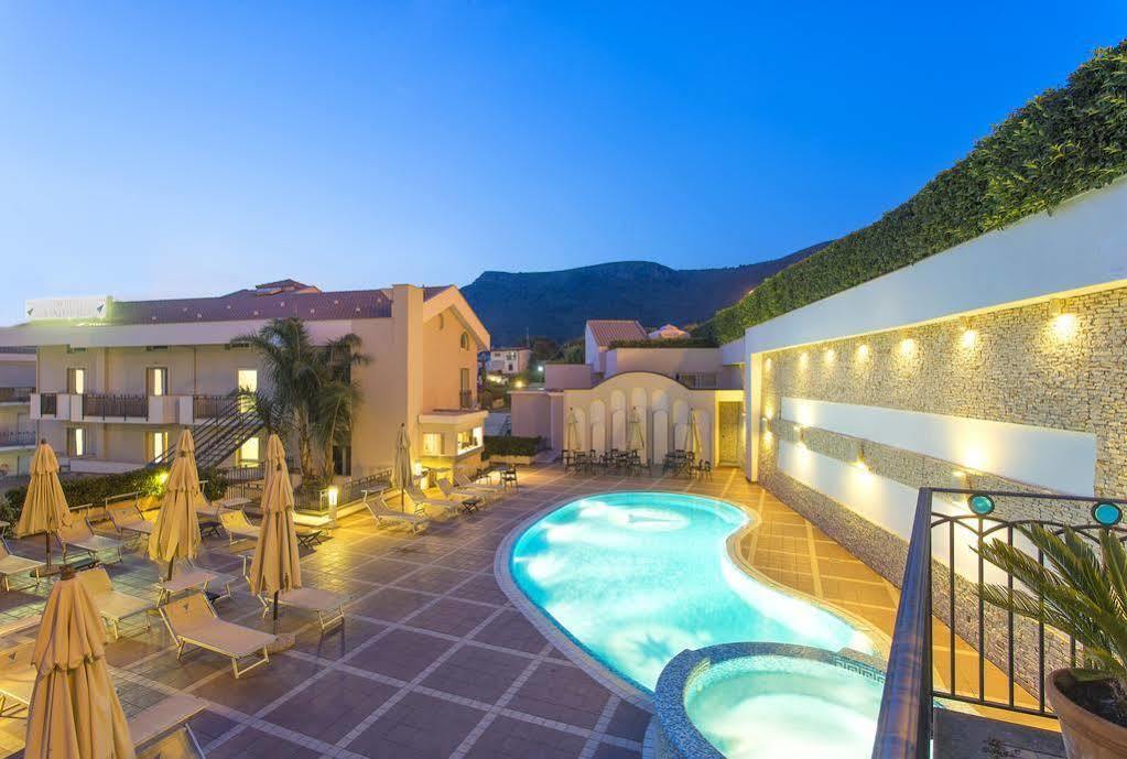 Virgilio Grand Hotel Sperlonga Exterior foto